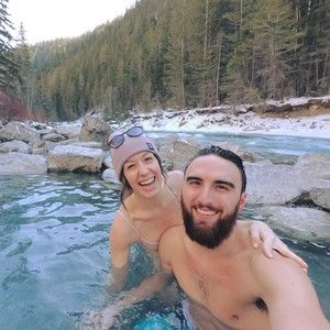 Meet your Posher, Hillary